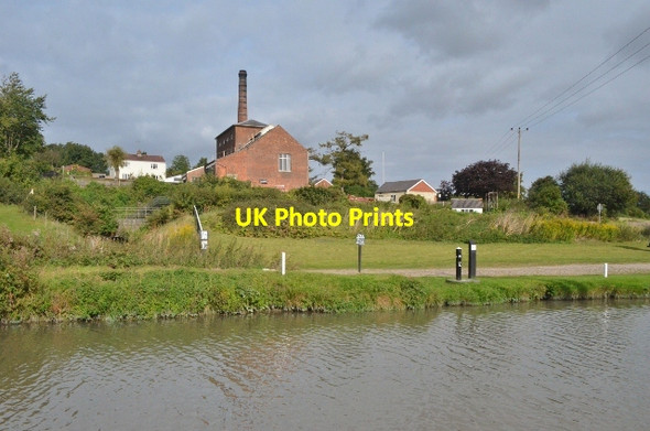 Photo 6"x4" Crofton Pumping Station Crofton\/SU2662 c2012