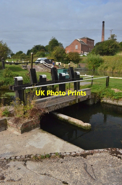 Photo 6"x4" Crofton Pumping Station - Wilton Water Crofton\/SU2662 c2012