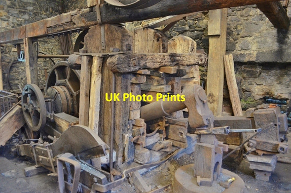 Photo 6"x4" Finch Foundry - Tilt Hammer Ramsley c2012