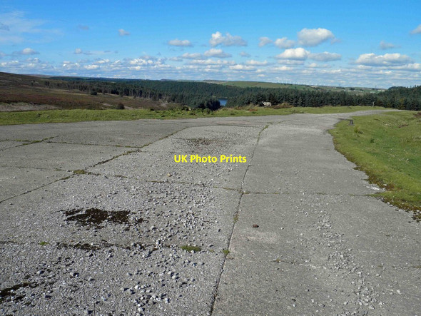 Photo 6"x4" Tank track junction Midhope moors Upper Midhope c2012