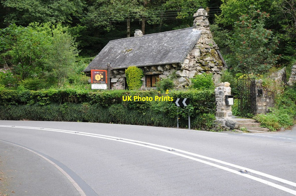Photo 6"x4" The Ugly House Capel Curig c2012