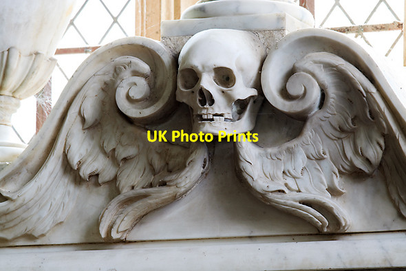 Photo 6"x4" St Decuman's church, Watchet - monument to Sir William Wyndham (3) detail Watchet c2012