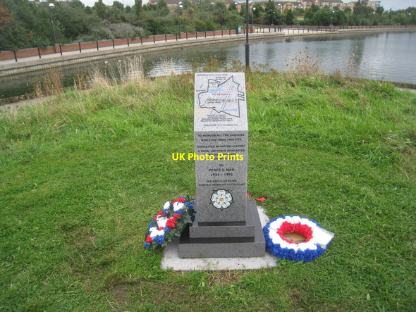 Photo 6"x4" Commemorative stone, Doncaster Lakeside Doncaster c2012