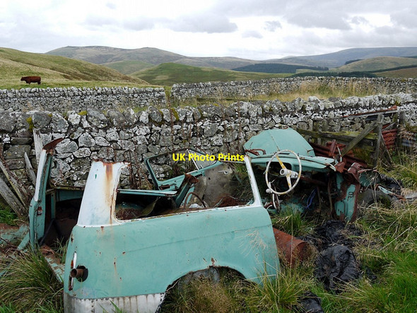 Photo 6"x4" Old car by sheepfold below Coldsmouth Hill Kirk Yetholm c2012