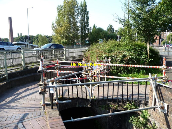 Photo 6"x4" Footbridge at the tail of Kidderminster Lock Kidderminster c2012