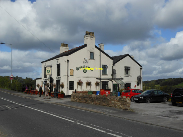 Photo 6"x4" The Sportsman Marple c2012