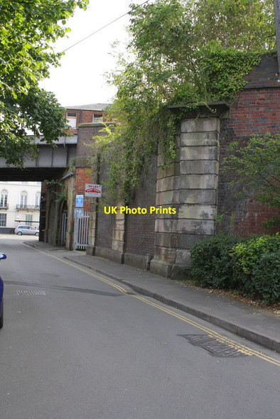 Photo 6"x4" Old and new railway bridges over Bath Place Royal Leamington Spa c2012