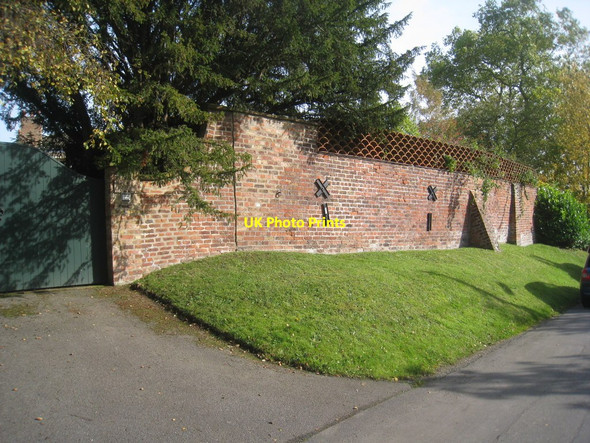 Photo 6"x4" The garden wall of the Old Rectory, Bainton Bainton\/SE9652 c2012