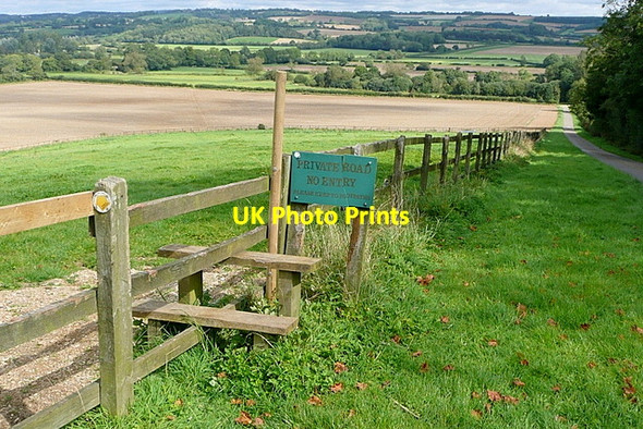 Photo 6"x4" Footpath from Broadmoor Farm Clapton-on-the-Hill c2012