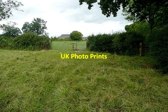 Photo 6"x4" Approaching Lower Marsh Farm Clapton-on-the-Hill c2012