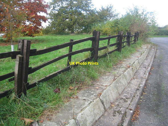 Photo 6"x4" Raised pavement, Brampton Brampton\/SK8479 c2012