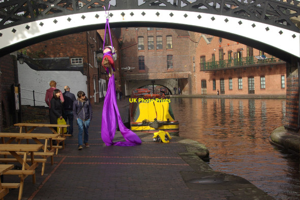 Photo 6"x4" Hanging around at Gas Street Basin Lee Bank c2012