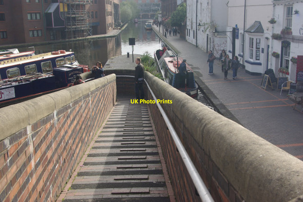 Photo 6"x4" Worcester & Birmingham Canal, Gas Street Basin Lee Bank c2012