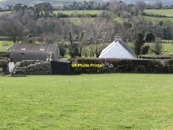 Photo 6"x4" Homestead west of Carrigenagh Road Ballymartin c2011
