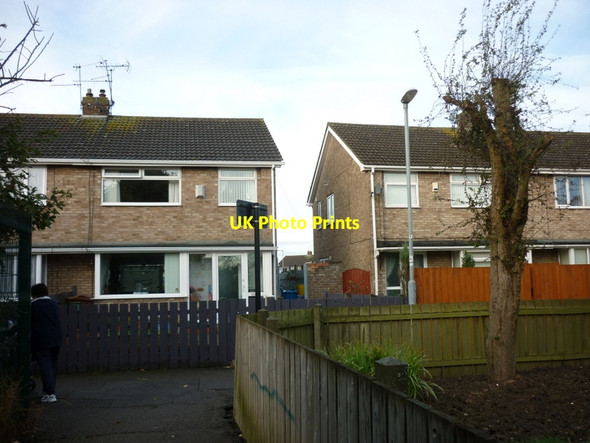 Photo 6"x4" Calderdale, Sutton Park Estate West Carr\/TA0932 c2012