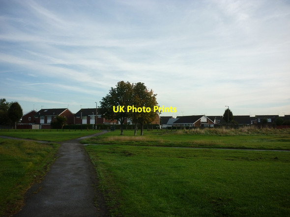Photo 6"x4" Looking towards Nidderdale, Sutton Park Estate West Carr\/TA0932 c2012