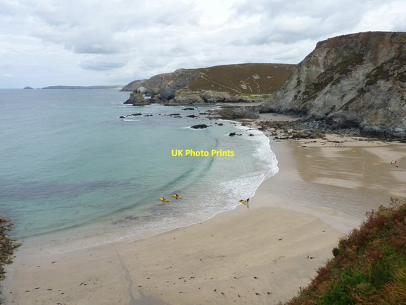 Photo 6"x4" Sea kayakers land at Trevaunance Cove Cross Coombe c2012