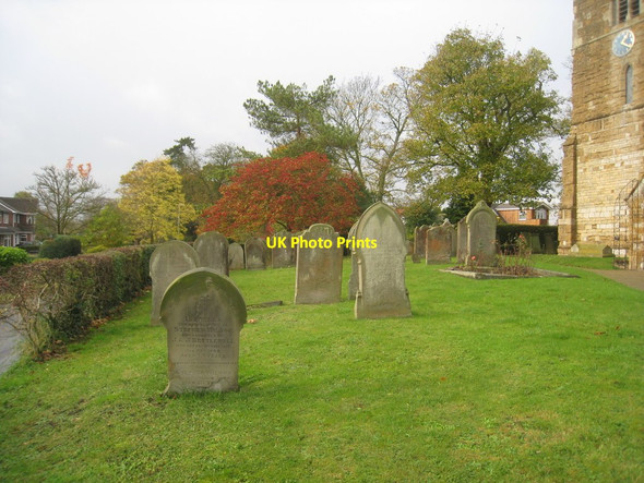 Photo 6"x4" North Thoresby churchyard (2) North Thoresby c2012