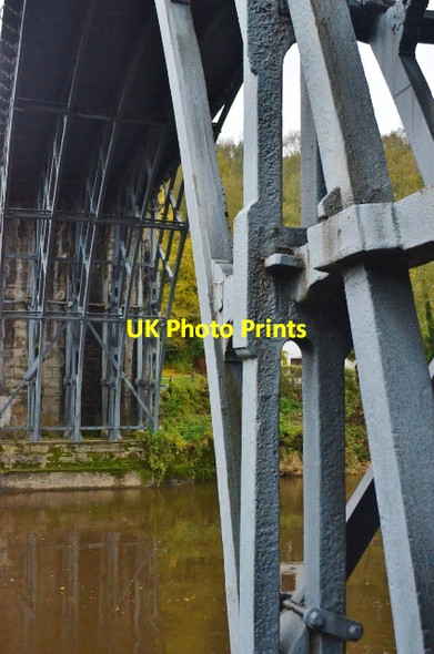 Photo 6"x4" Ironbridge - Shropshire Ironbridge c2012