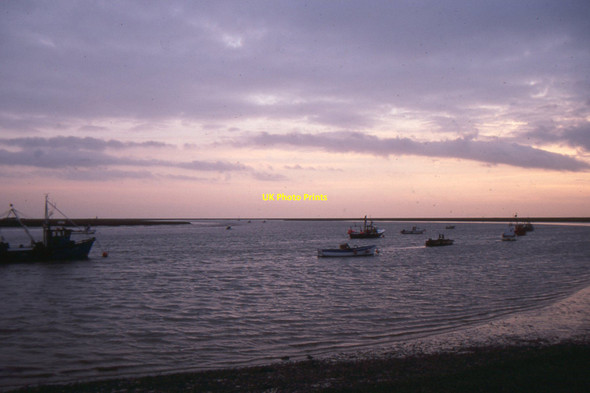 Photo 6"x4" Orford Quay: view downriver, winter sunset Orford\/TM4249 c1994