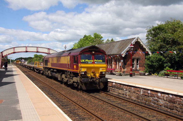 Photo 6"x4" An engineering train passes through Appleby Station Appleby-in-Westmorland c2012