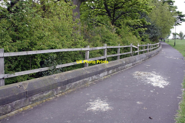 Photo 6"x4" Path along western boundary of Leazes Park Newcastle upon Tyne c2012