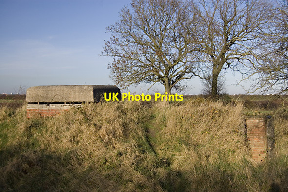 Photo 6"x4" Goxhill command post North End\/TA1022 c2012