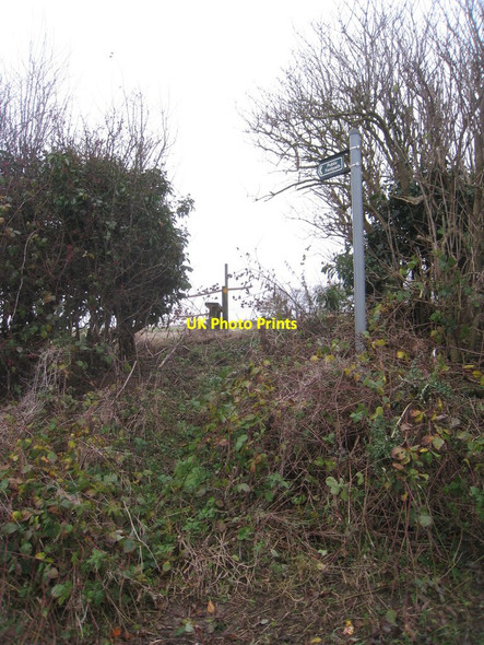 Photo 6"x4" The beginning of the footpath to Scampton North Carlton\/SK9477 c2012