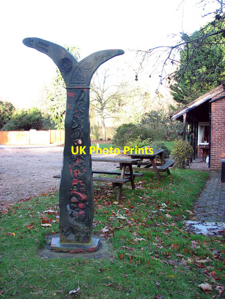 Photo 6"x4" National cycle route marker, Geldeston Dockeney c2012