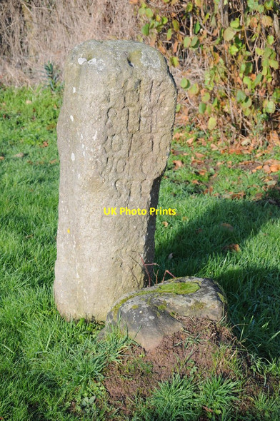 Photo 6"x4" White Stone, Withington White Stone\/SO5642 c2012
