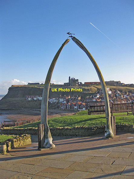 Photo 6"x4" Whale bone arch, West Cliff, Whitby Whitby\/NZ8910 c2012