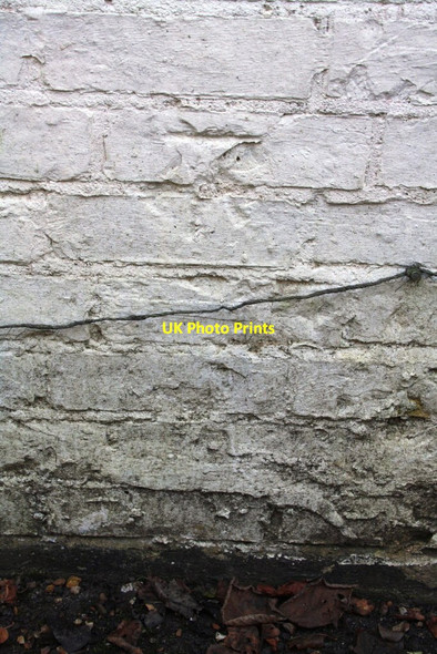Photo 6"x4" Benchmark on 'The Bungalow' Upper Wolvercote c2012