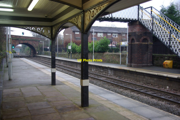 Photo 6"x4" Rainhill Station Rainhill c2012