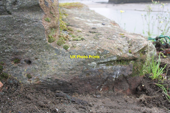 Photo 6"x4" Benchmark on jetty step Maryport\/NY0336 c2012