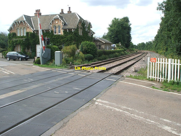 Photo 6"x4" Womersley railway station (site), Yorkshire Womersley c2008