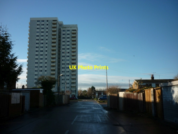Photo 6"x4" Ashthorpe flats, Orchard Park Estate, Hull Cottingham\/TA0432 c2012