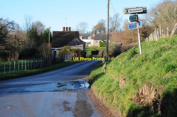 Photo 6"x4" Road junction in Kentchurch Kentchurch c2012