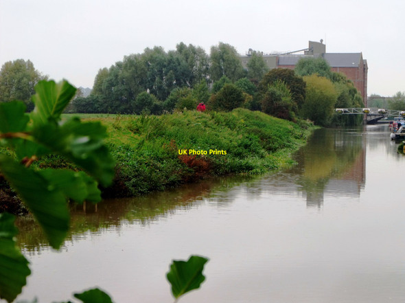 Photo 6"x4" Bank of the Mill Avon, Tewkesbury Tewkesbury c2012