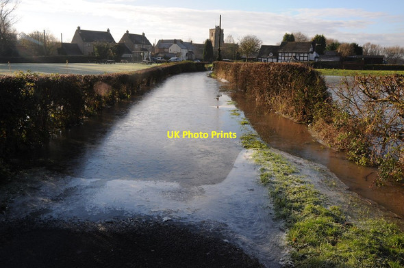 Photo 6"x4" Frozen floodwater Severn Stoke c2012