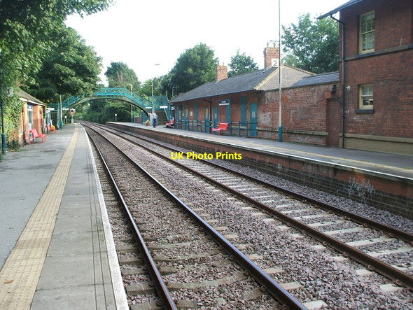 Photo 6"x4" Cottingham railway station, Yorkshire Cottingham\/TA0432 c2008