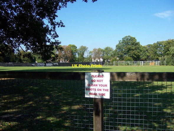 Photo 6"x4" Ickenham Park development Ruislip c2011