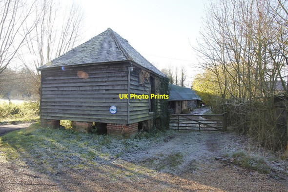 Photo 6"x4" Gate to the stables Britwell Salome c2012