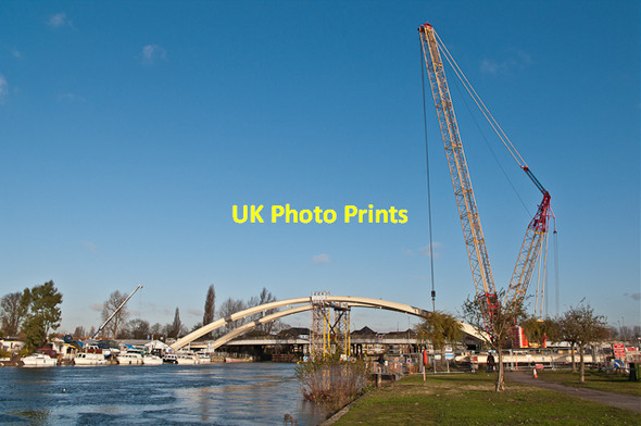 Photo 6"x4" Walton Bridge Walton-on-Thames c2012