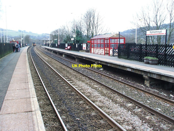 Photo 6"x4" Mytholmroyd railway station, Yorkshire Hoo Hole c2009