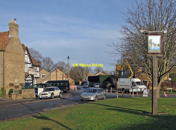 Photo 6"x4" The centre of Milton in December Milton\/TL4762 c2012