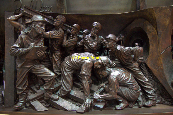 Photo 6"x4" Frieze on statue, The Meeting Place, St Pancras Station, London N1 London c2012