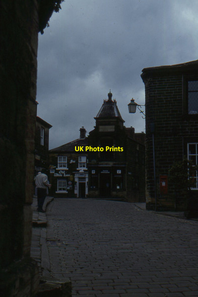 Photo 6"x4" Main Street, Haworth Haworth c1994