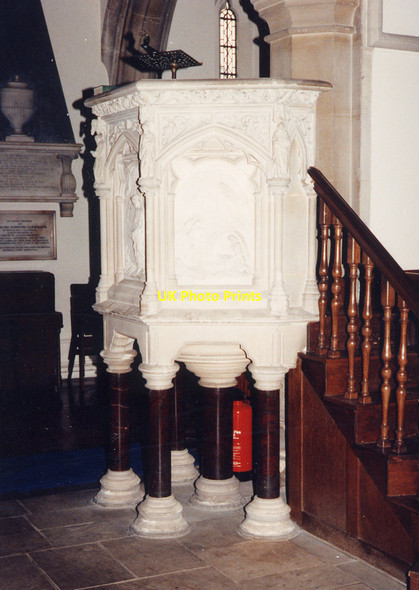 Photo 6"x4" St Mary & All Saints, Beaconsfield - Pulpit Beaconsfield c1995