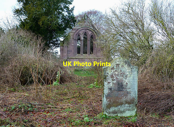 Photo 6"x4" Fishwick Mortuary Chapel and graveyard Horncliffe\/NT9249 c2012