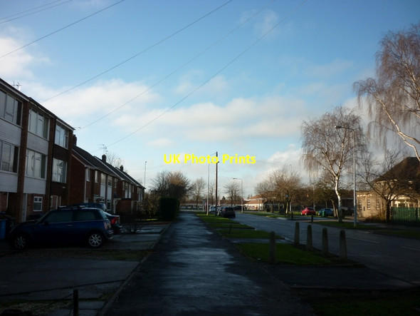 Photo 6"x4" Mizzen Road, The Ghost Estate, Hull Kingswood\/TA0834 c2012 P1